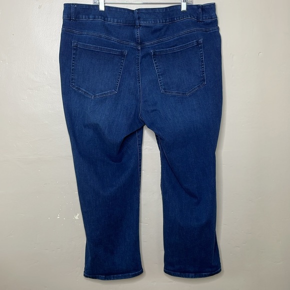 LANE BRYANT Jeans High Rise Straight Tighter Tummy Flex Magic Waistband 26 - Picture 1 of 11
